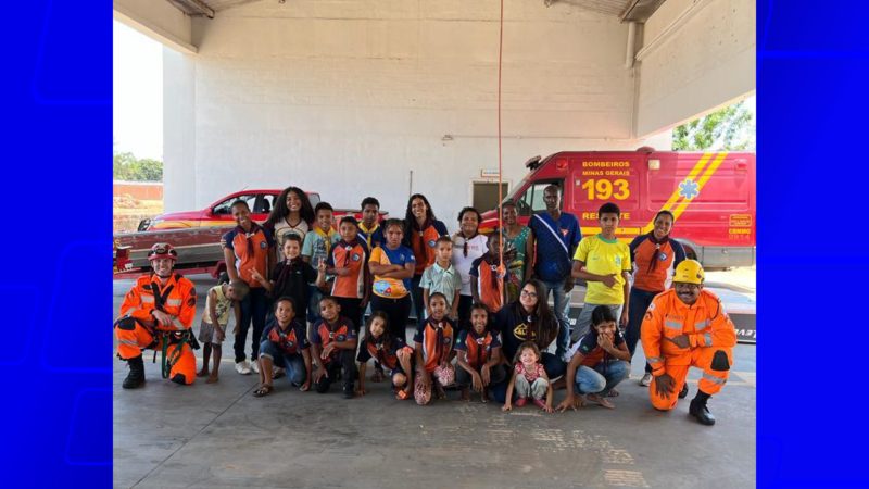 Januária: Bombeiros realizam palestra de prevenção de acidentes para as crianças