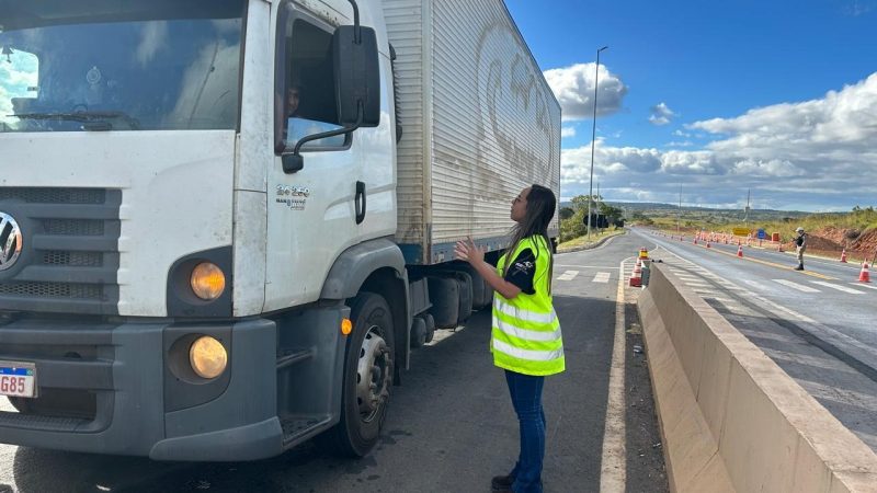 Dia D Pela Vida nas Rodovias reforça alerta nacional contra o uso do celular ao volante