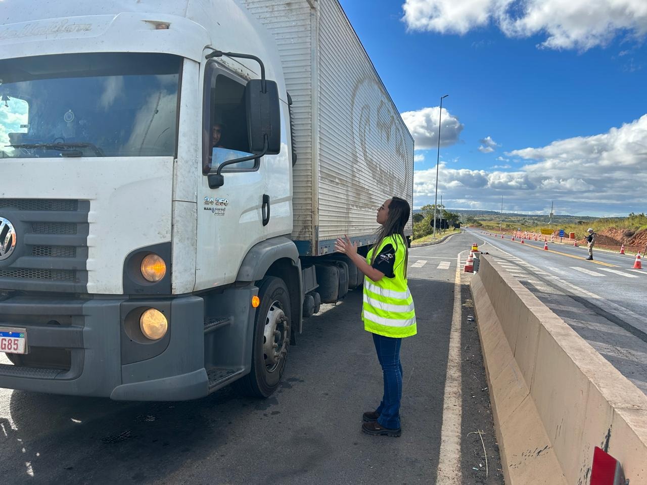 Dia D Pela Vida nas Rodovias reforça alerta nacional contra o uso do celular ao volante